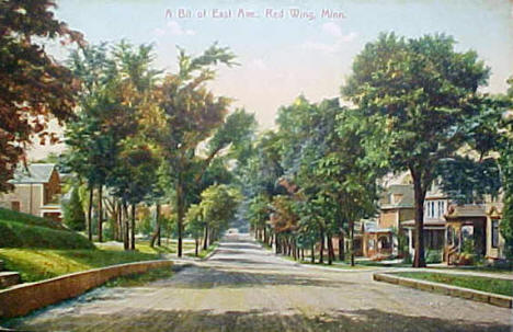 View of East Avenue, Red Wing Minnesota, 1909