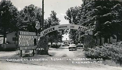 Entrance at Lakeview Resort on Horseshoe Lake, Richmond Minnesota, 1950's