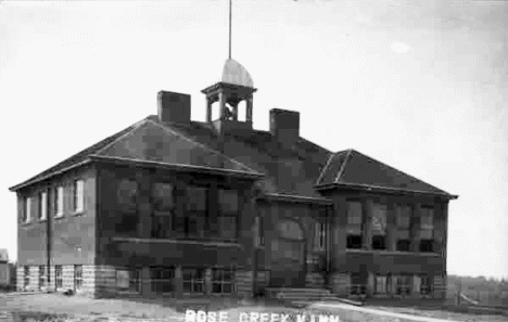 Public School, Rose Creek Minnesota, 1910