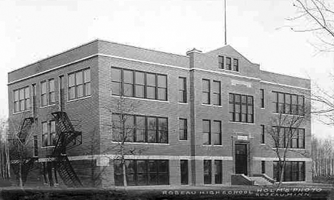 Roseau High School, Roseau Minnesota, 1916