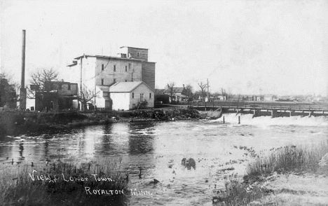 View of Lower Town, Royalton Minnesota, 1909