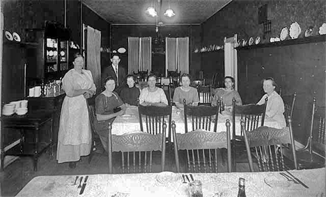 Dining room, Grant House, Rush City Minnesota, 1915