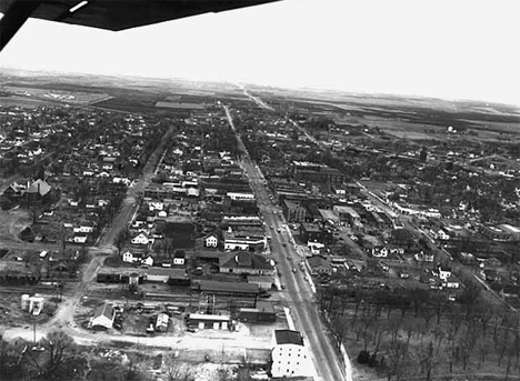 Sauk Centre aerial view, 1952