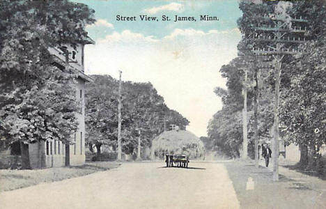 Street view, St. James Minnesota, 1910's