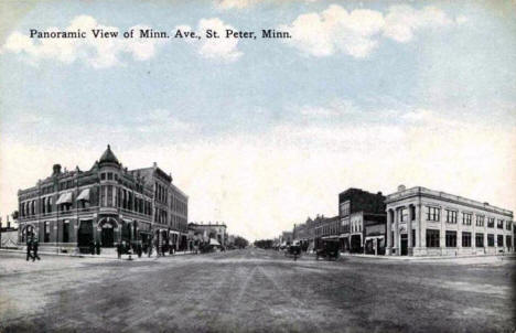 Panoramic View of Minnesota Avenue, St. Peter Minnesota, 1916
