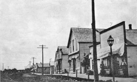Main Street looking west, St. Vincent Minnesota, 1909