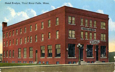 Hotel Evelyn, Third Street, Thief River Falls Minnesota, 1910