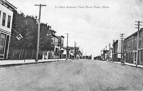 La Bree Avenue, Thief River Falls Minnesota, 1910