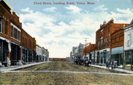 Third Street looking south, Tracy Minnesota, 1916