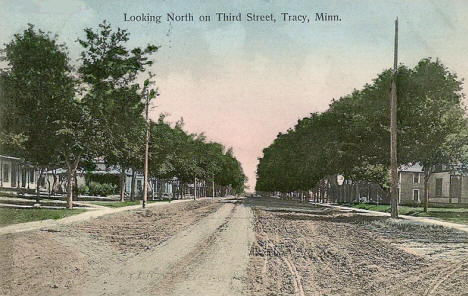 Looking north on Third Street, Tracy Minnesota, 1910's