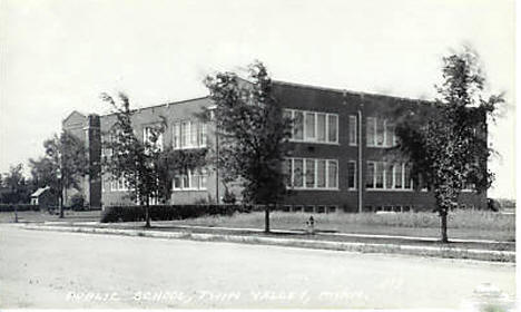 High School, Twin Valley Minnesota, 1930's?