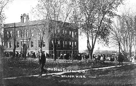 High School, Welcome Minnesota, 1908