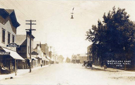 Broadway East, Wheaton Minnesota, 1915