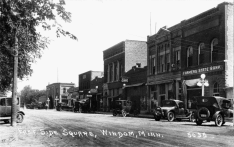 East Side Square, Windom Minnesota, 1925