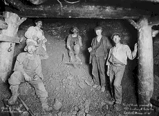 Fayal underground mine, Eveleth, Minnesota, 1915