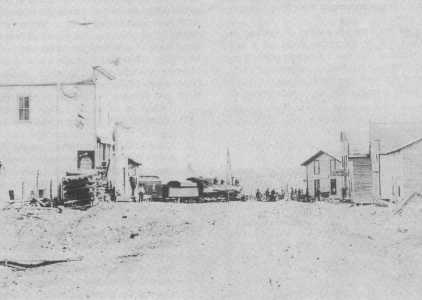 watara Main Street, 1917  -  Building on the left is Heath Brothers Store & Swatara Post Office  - 