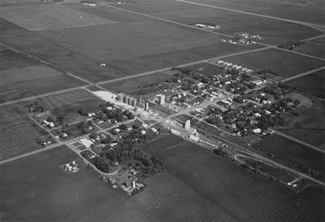Aerial view, Alpha Minnesota, 1982