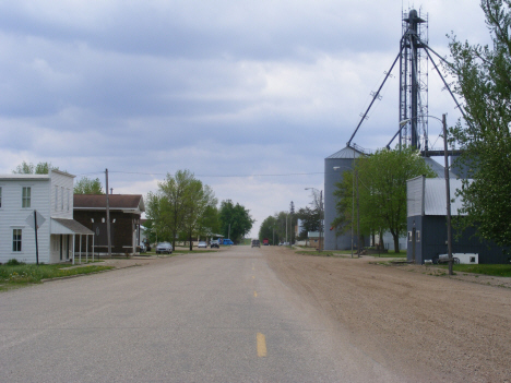 Street scene, Dundee Minnesota, 2014