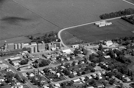 Aerial view, Elevator and surrounding area, Easton Minnesota, 1977