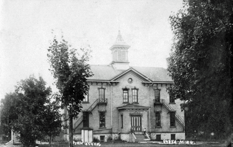 Public School, Eyota Minnesota, 1907