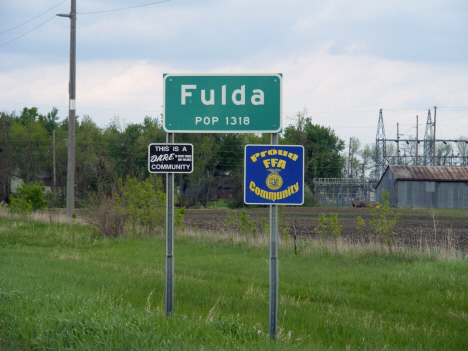 Population sign, Fulda Minnesota, 2014