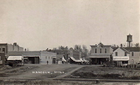 Street scene, Hancock Minnesota, 1910?