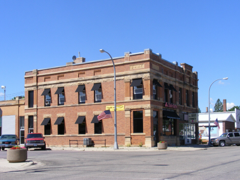 Former bank building, Mapleton Minnesota, 2014