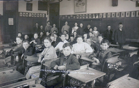 4th and 5th Grades, Public School, Mazeppa Minnesota, 1908
