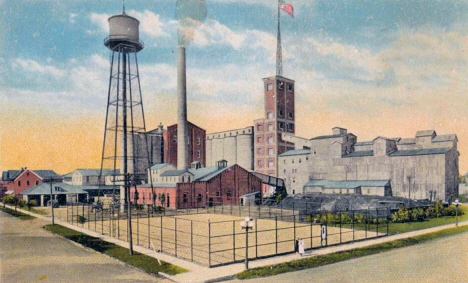 Northeast view, New Prague Flour Milling Company, New Prague Minnesota, 1920's