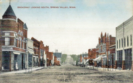 Broadway looking south, Spring Valley Minnesota, 1908