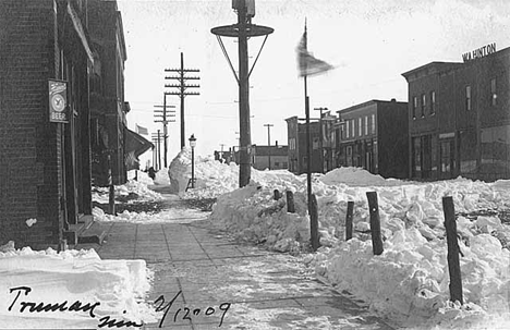 Snow accumulation after blizzard, Truman Minnesota, 1909