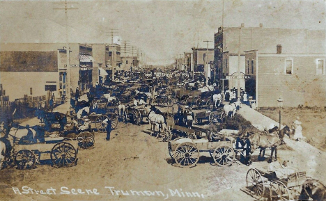 Street scene, Truman Minnesota, 1907