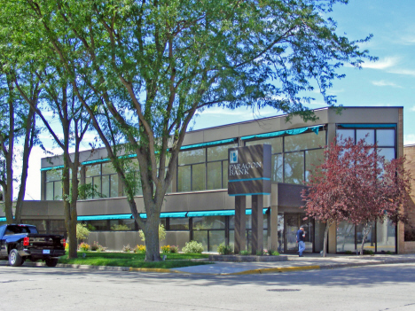 Paragon Bank, Wells Minnesota, 2014