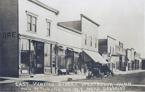East Whited Street, Westbrook Minnesota, 1910's
