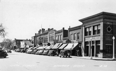 Tenth Street, Windom Minnesota, 1940's