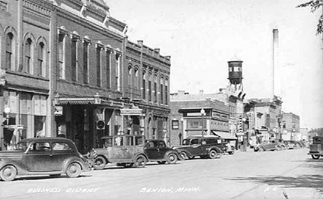 Street scene, Benson Minnesota, 1942