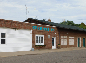 KBEK-FM Radio, Braham Minnesota