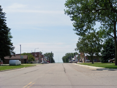Street scene, Jeffers Minnesota, 2014