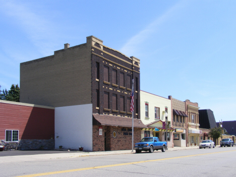 Street scene, Luverne Minnesota, 2014