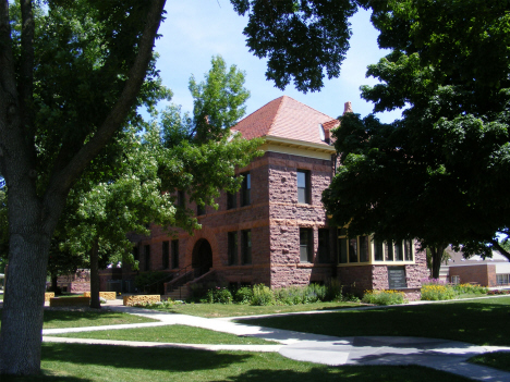 Rock County Veterans Memorial Building, Luverne Minnesota, 2014