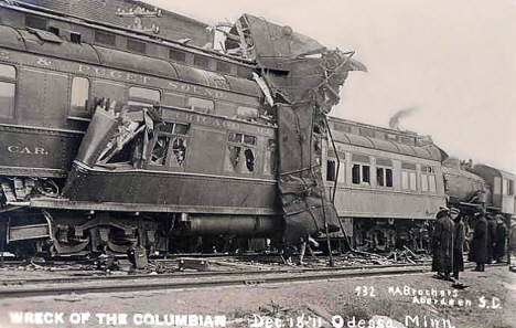 Wreck of the Columbian train, Odessa Minnesota, 1911