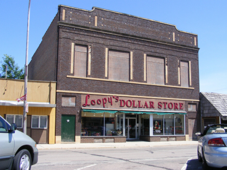 The now closed Loopy's Dollar Store, Slayton Minnesota, 2014