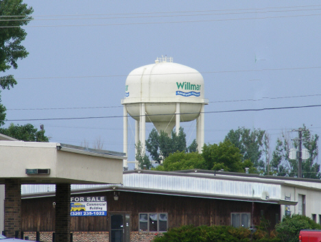Water tower, Willmar Minnesota, 2014