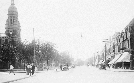 Main Street, Austin Minnesota, 1916