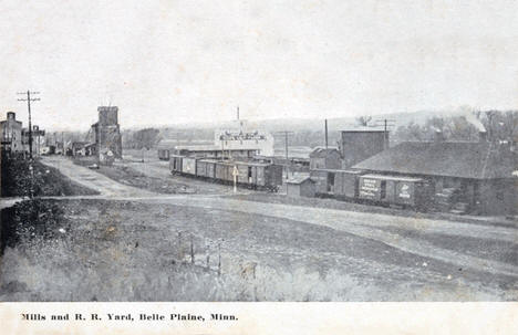 Mills and railroad yard, Belle Plaine Minnesota, 1910