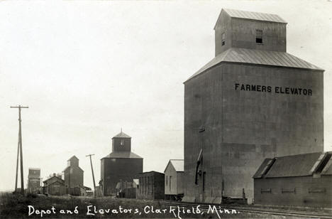 Depot and elevators, Clarkfield Minnesota, 1910