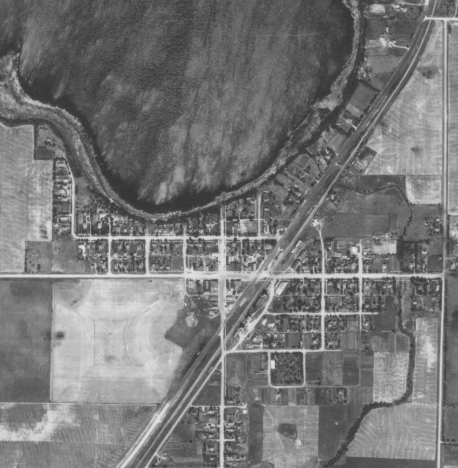 Aerial photo of the Cottonwood Minnesota area, 1938