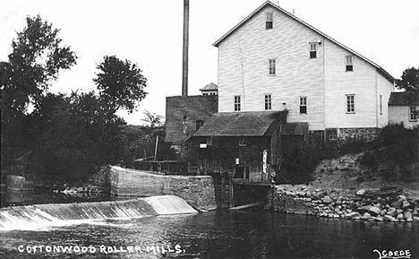 Cottonwood Roller Mills, Cottonwood Minnesota, 1905