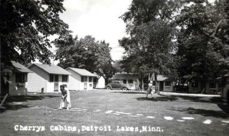 Cherry's Cabins, Detroit Lakes Minnesota, 1940's
