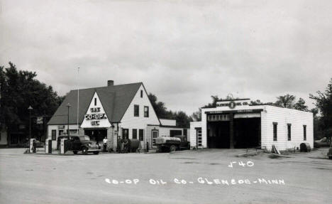 Co-op Oil Company, Glencoe Minnesota, 1940's
